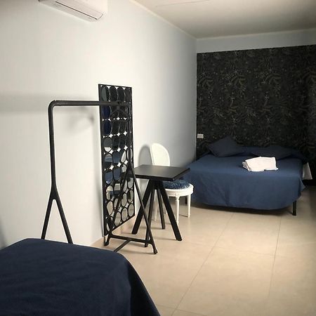 Hotel Serena نابولي المظهر الخارجي الصورة