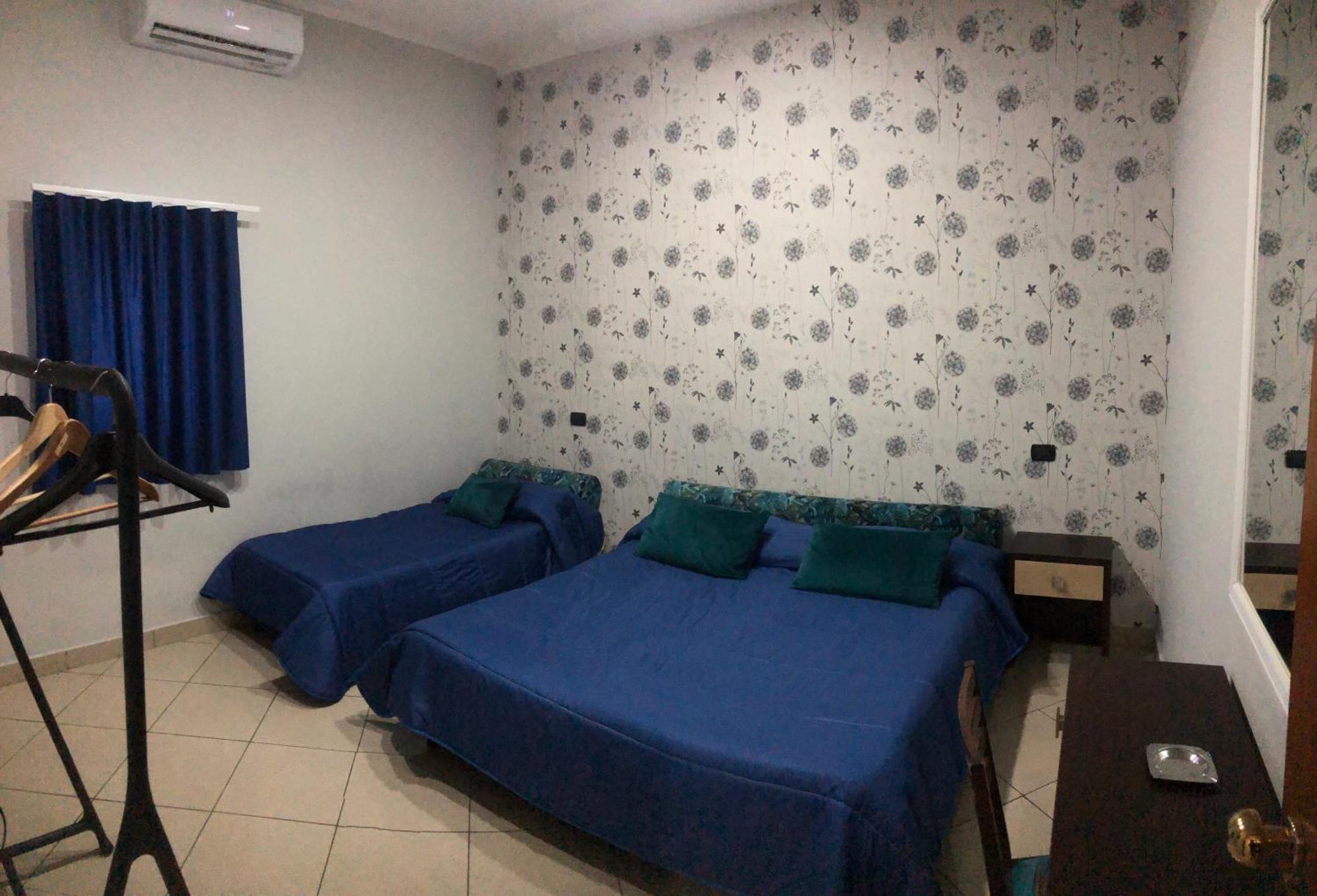 Hotel Serena نابولي المظهر الخارجي الصورة